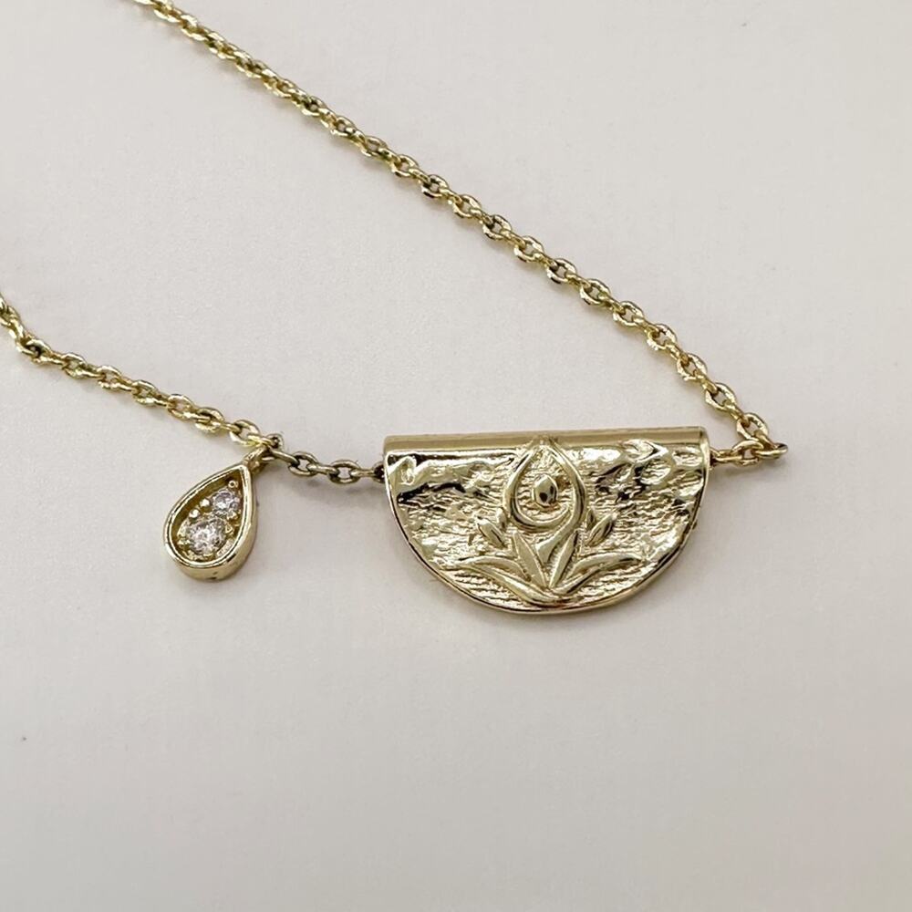 Engraved Embossed Gold tone necklace CZ pendant Chain Costume Statement Jewelry